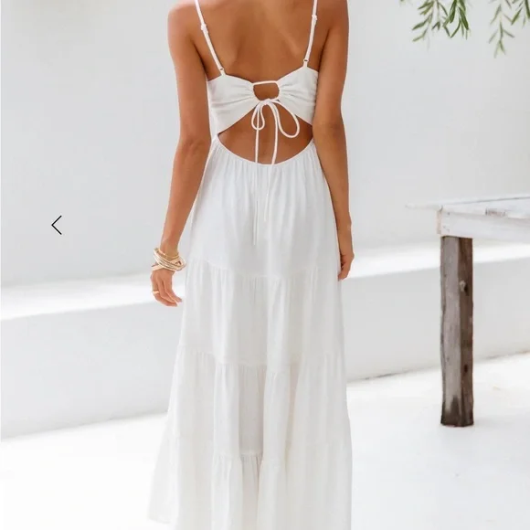 Hello Molly White Midi Dress - Picture 3 of 4